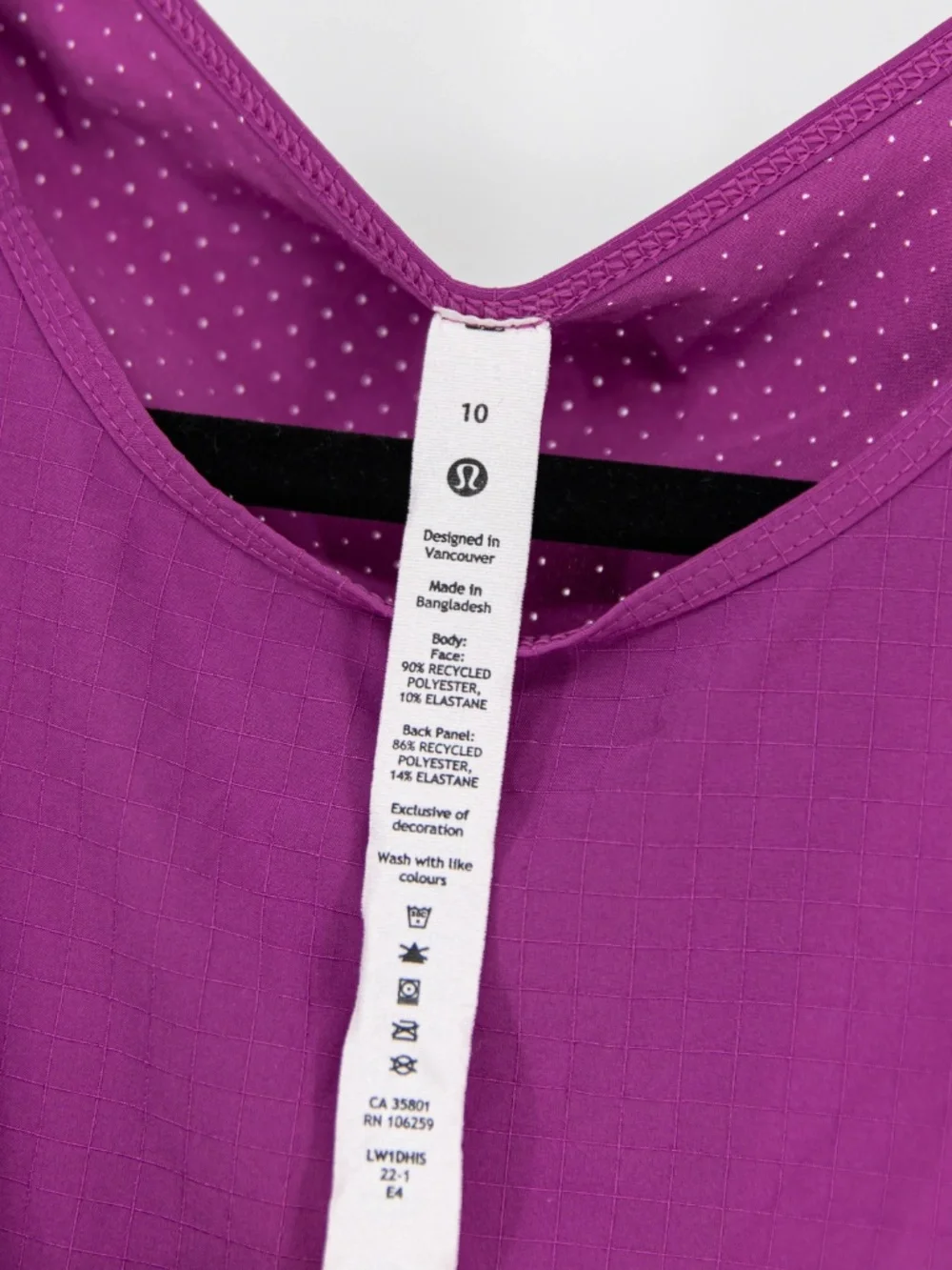 Lululemon Women's Lightweight Stretch Racerback Running Tank Top Vivid Plum 10